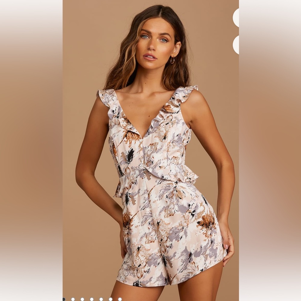 New Lulus Everybody’s Favorite pink Multi Floral Print Ruffled Romper Size S